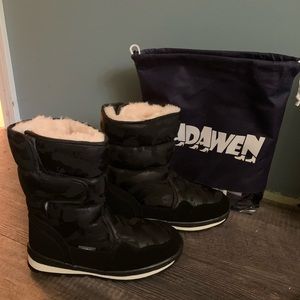 Boys snow boots